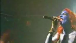 Cadela beijada de fo ...