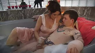 Linda milf Tanya Tat ...