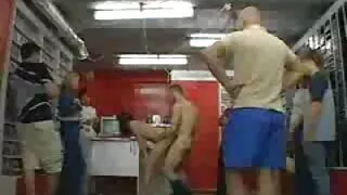 Carícias vídeo pornô ...