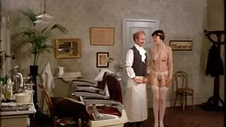 Dona vídeo pornô com ...