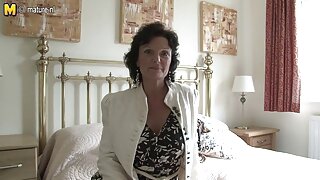 vídeo de pornô menina virgem